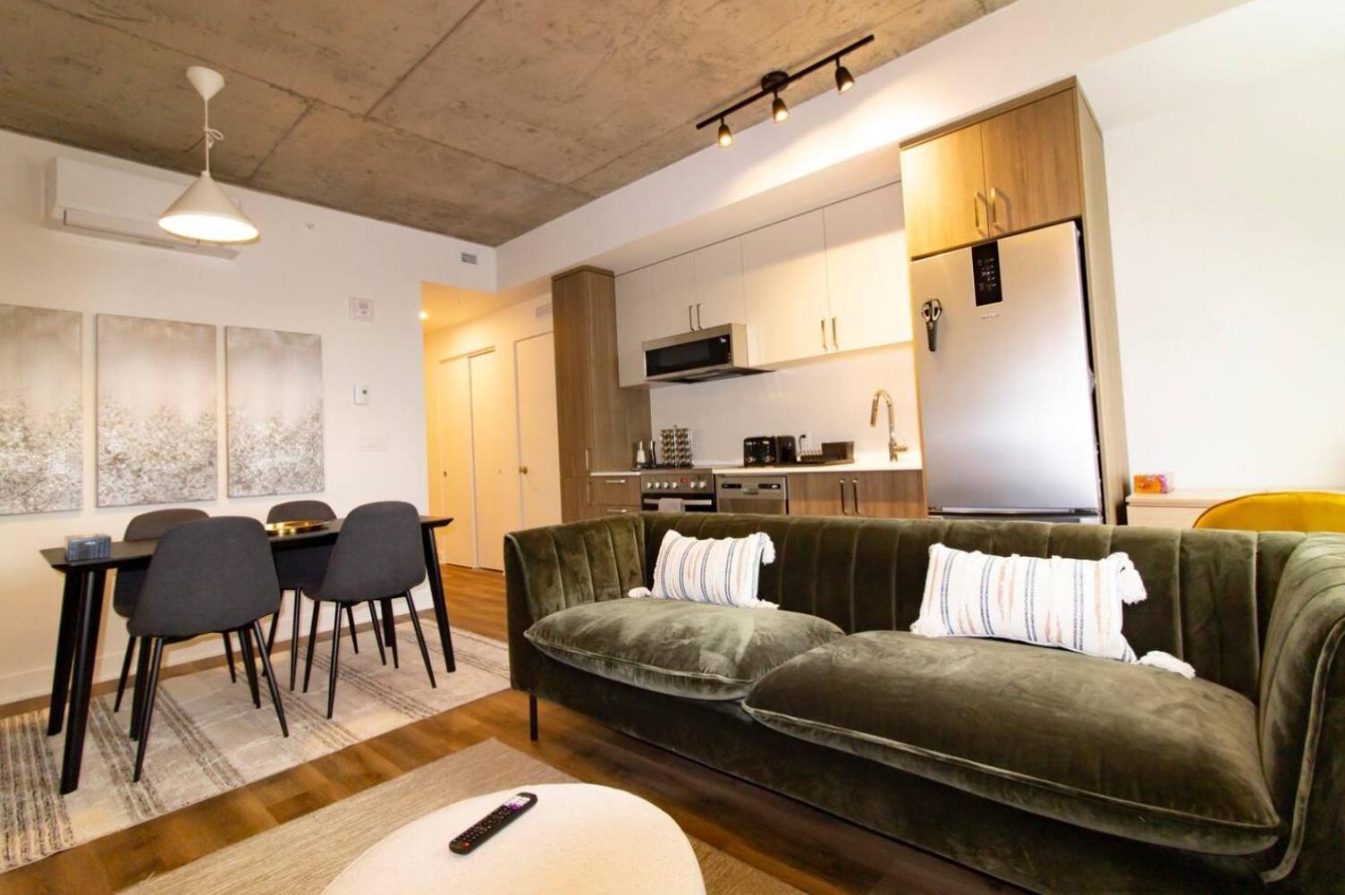 2Br+Gym For Vip Corporate & Students Downtown Mtl Apartment Montreal Exterior photo