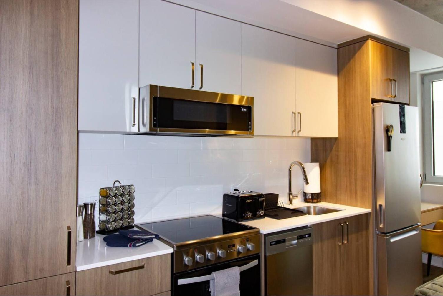2Br+Gym For Vip Corporate & Students Downtown Mtl Apartment Montreal Exterior photo