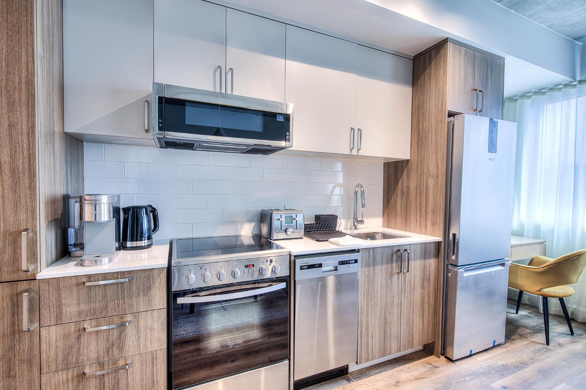 2Br+Gym For Vip Corporate & Students Downtown Mtl Apartment Montreal Exterior photo