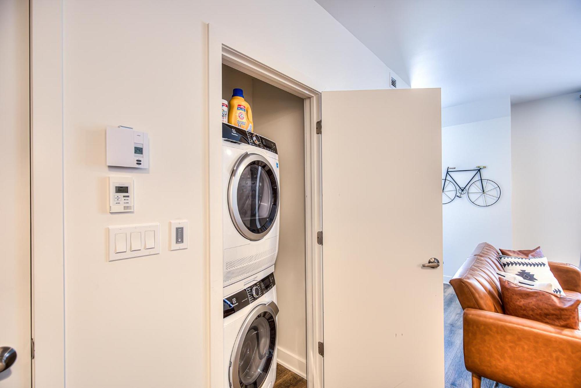 2Br+Gym For Vip Corporate & Students Downtown Mtl Apartment Montreal Exterior photo
